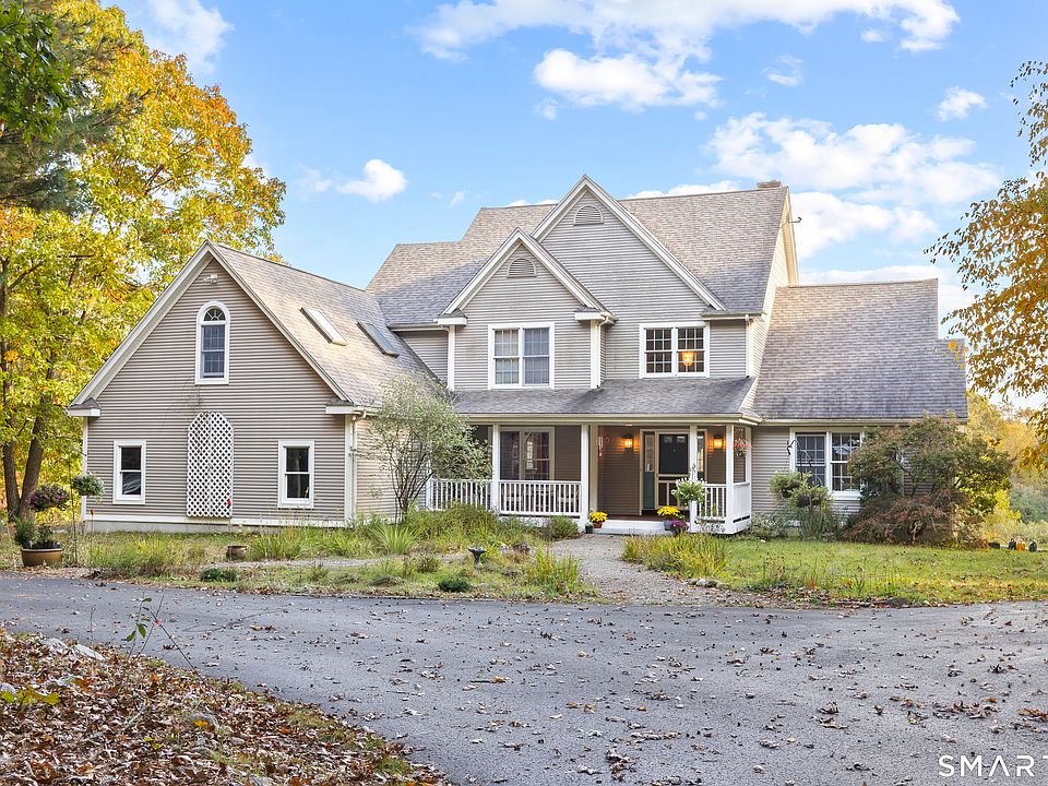 1st image of 26 Potash Hill Road