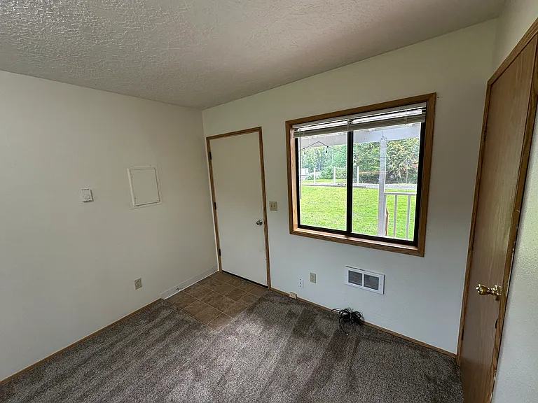 33384 Rosie Ln #B — Photo 6