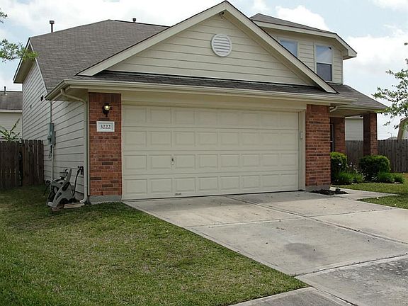 Front Exterior 3