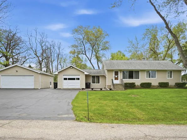 22221 121st STREET, Bristol, WI 53104