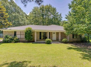 5509 Arrowhead Dr, Bastrop, LA 71220