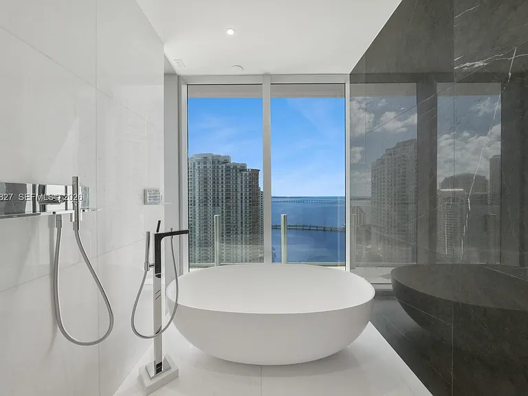 300 Biscayne Boulevard Way #2701 — Photo 19