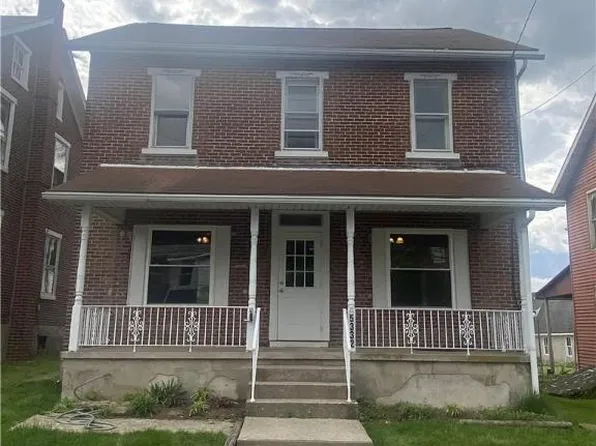 5332 Vera Cruz Rd, Emmaus, PA 18049