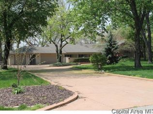 53 Linden Ln, Springfield, IL 62712