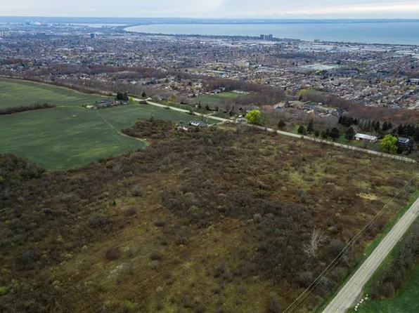 0 Ridge Rd, Hamilton, ON L8J 2V9