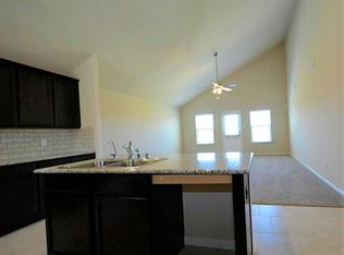 2202 Tannin Trce, Fresno, TX 77545