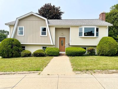 154 Aylsworth Ave, Woonsocket, RI, 02895