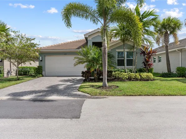 11917 SW Jasper Lake Way, Port Saint Lucie, FL 34987