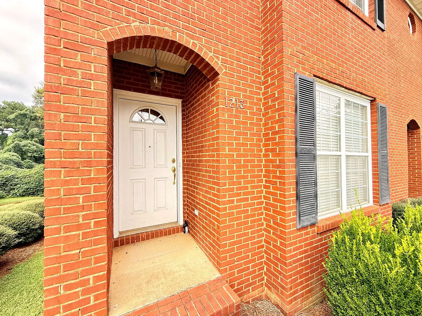 Brick Townhome in Meadowbrook! — Photo 2