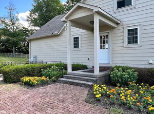 1040 Eagle Rd, Newtown, PA 18940