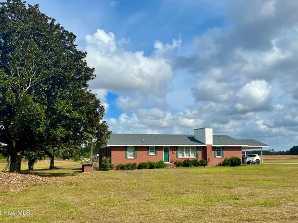 9845 Swamp Fox Highway E, Tabor City, NC 28463