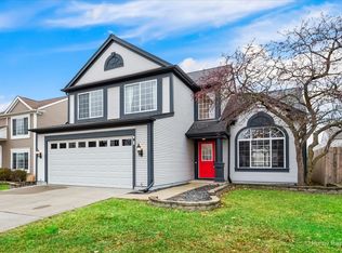 414 Persimmon Ln, Bartlett, IL 60103
