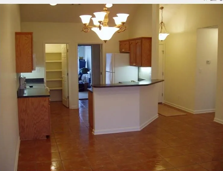 4416 King Rd — Photo 13