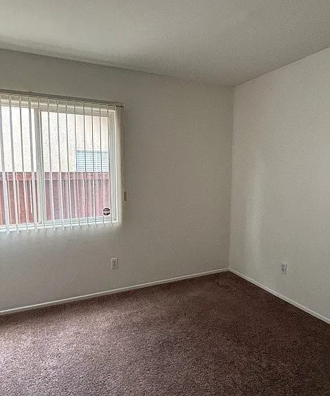 1066 Birch Ln — Photo 18