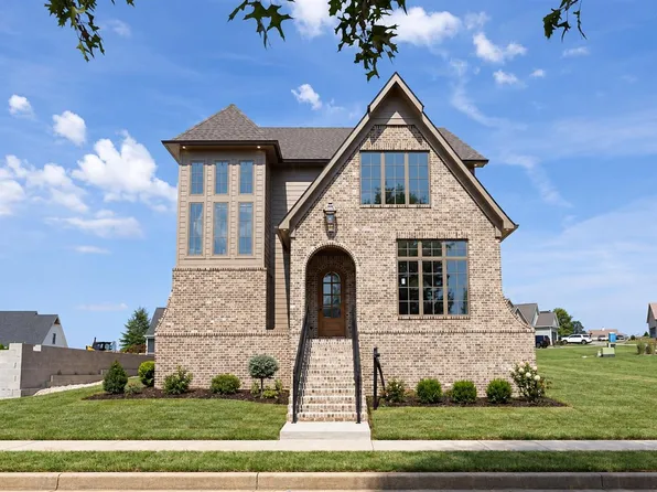 433 Park West Ln, Bowling Green, KY 42103