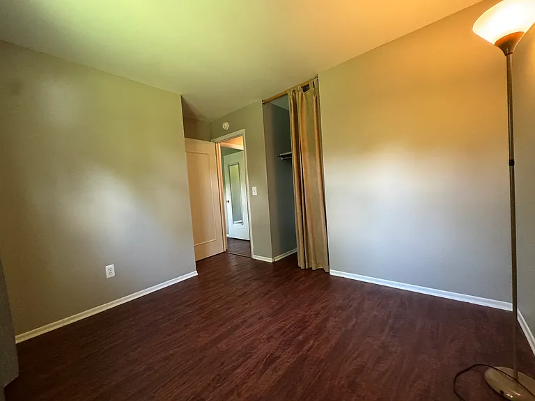 5241 Ville Anita Ct — Photo 7