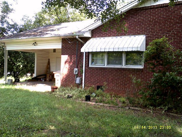 2nd image of 707 Dellinger Rd