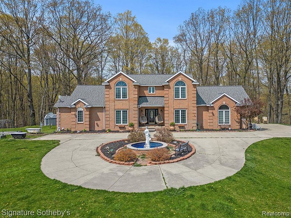 1530 Tu Van Trl, Leonard, MI 48367 MLS 20230033747 Zillow