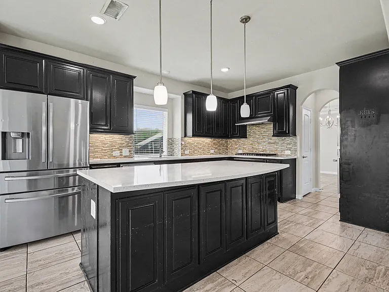 1800 Wade Ct — Photo 10