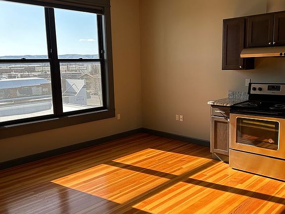4th image of 105 S 1st St #307