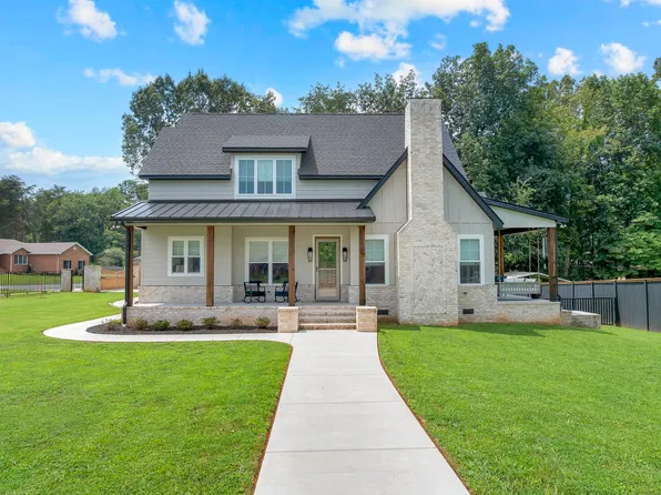 105 Maple Dr, Winchester, TN 37398