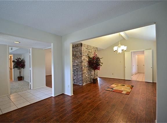 5th image of 3335 Big Horn Ct