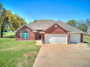 101 N Carolyn Dr, Choctaw, OK 73020