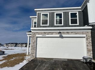 17977 Genoa Dr, Lakeville, MN 55044