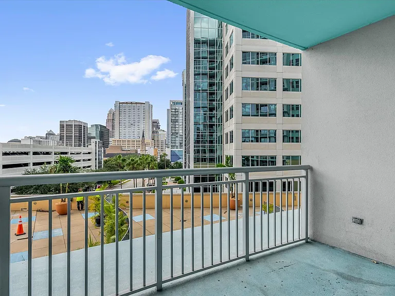 322 E Central Blvd #606 — Photo 19