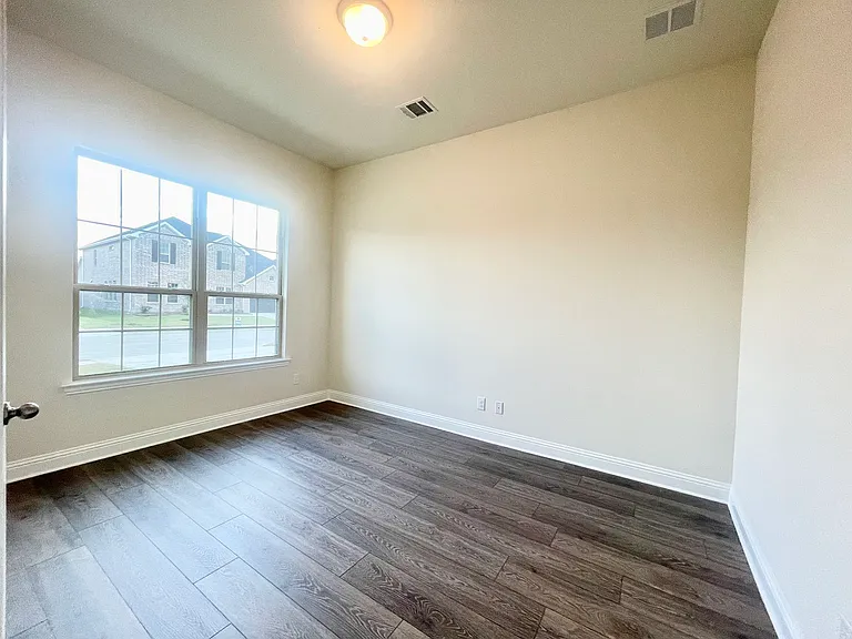 1632 Estivella Dr — Photo 16