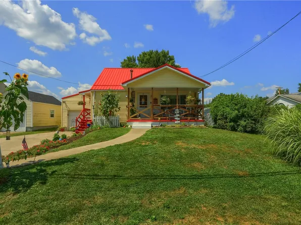 815 Florence St, Ellwood City, PA 16117