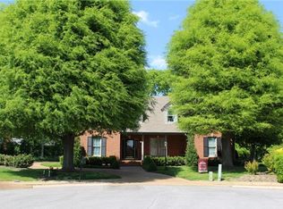 104 Blue Ridge Ct N, Hendersonville, TN 37075