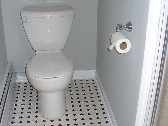 4th image of 2115 W Arthur Ave APT 1B