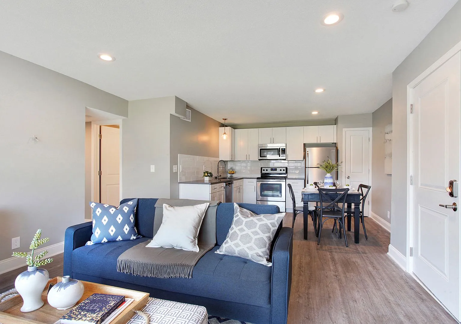 Modern Finishes + Massive Space | Steps from KU Med — Photo 2