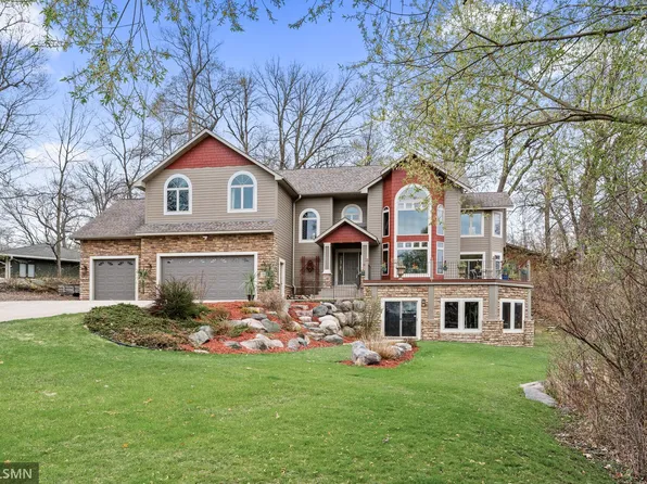 5891 Hobe Ln, White Bear Township, MN 55110