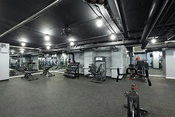 Rented by PWV Acquisitions | media 19