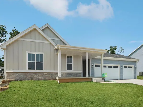 511 Buss Road, Cottage Grove, WI 53527