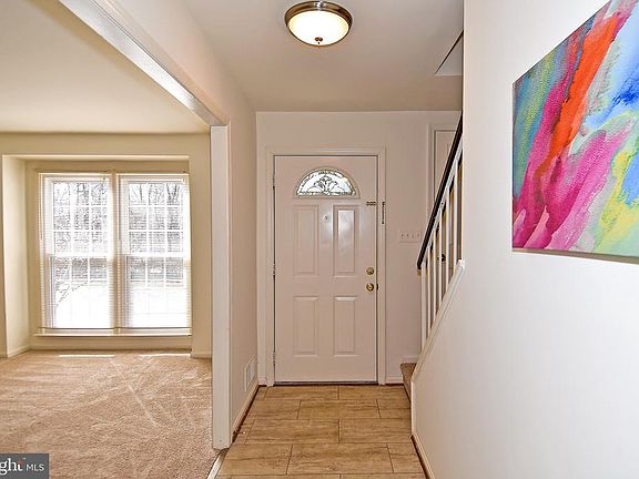 2nd image of 13916 Woods Run Ct