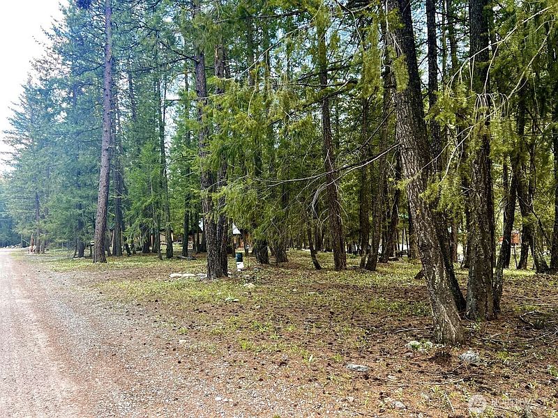 4th image of 4 Susan Road