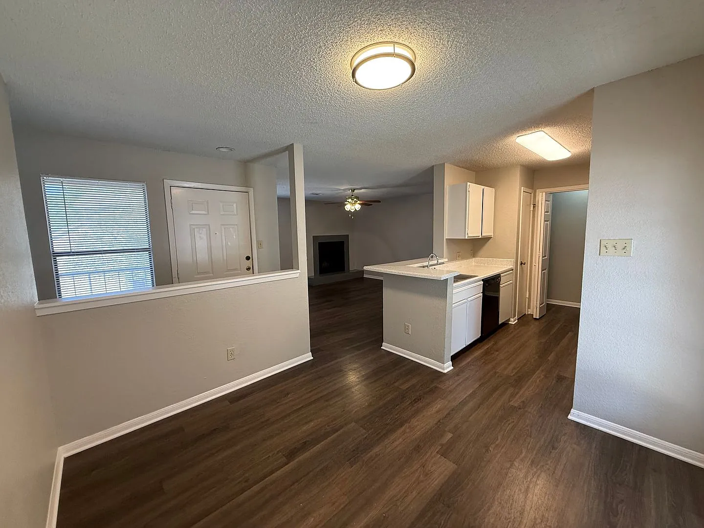 8913 Schick Rd — Photo 4