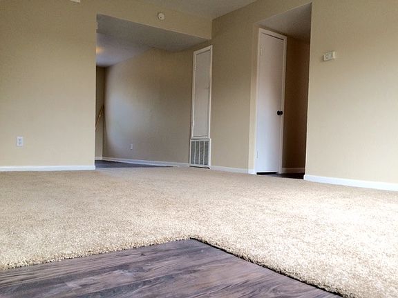 1X1 ENTRY TO THE APT FROM LIVING ROOM AREA