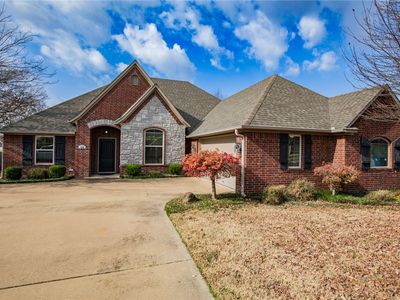 608 SW Barn Valley Rd, Bentonville, AR, 72712