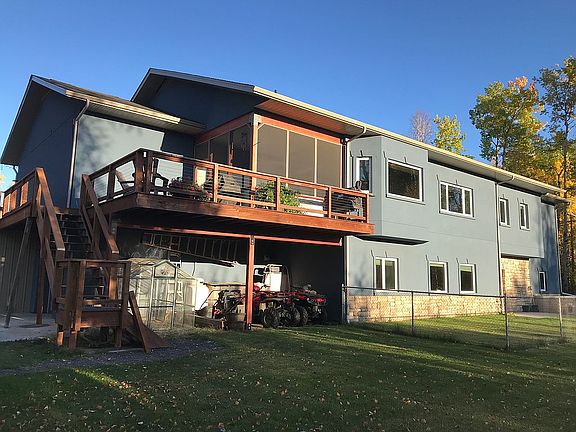 3rd image of 765 Suncrest Dr
