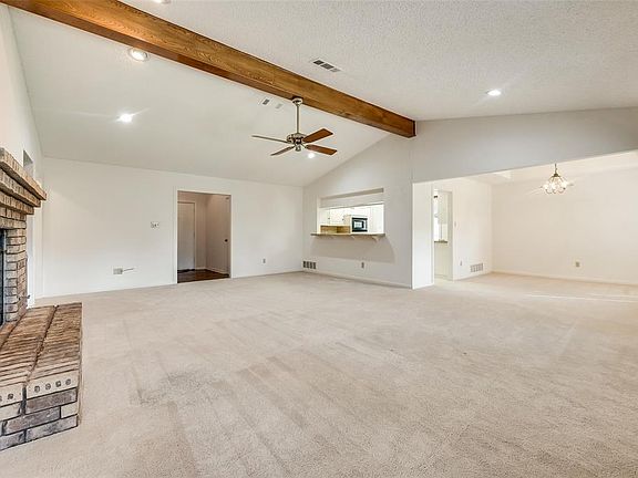 4th image of 2210 Woodmont Ct