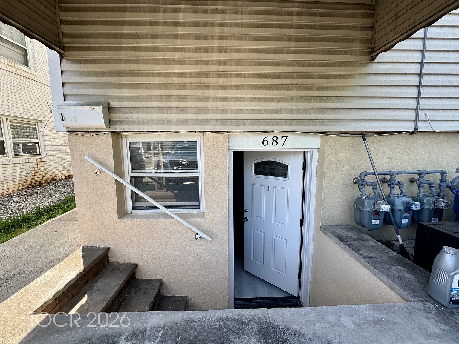 2 bed, $2,300 — Photo 2