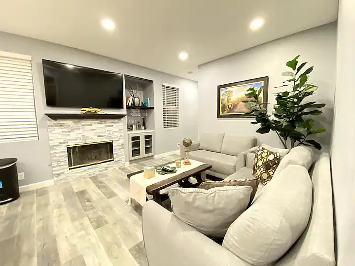 5771 Centerstone Ct — Photo 2