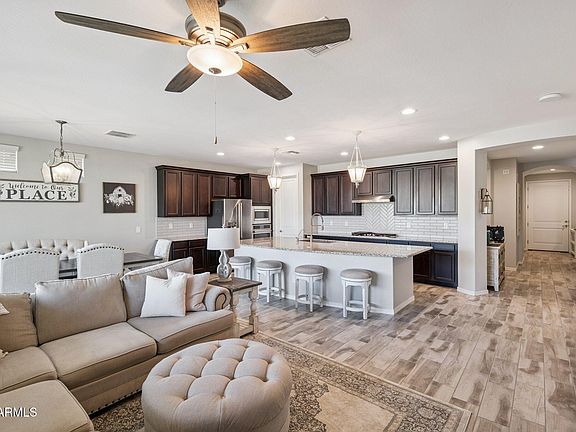 4th image of 2820 W Havasu Drive