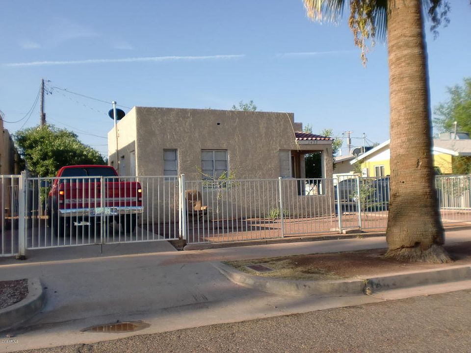2nd image of 1453 E Fillmore St