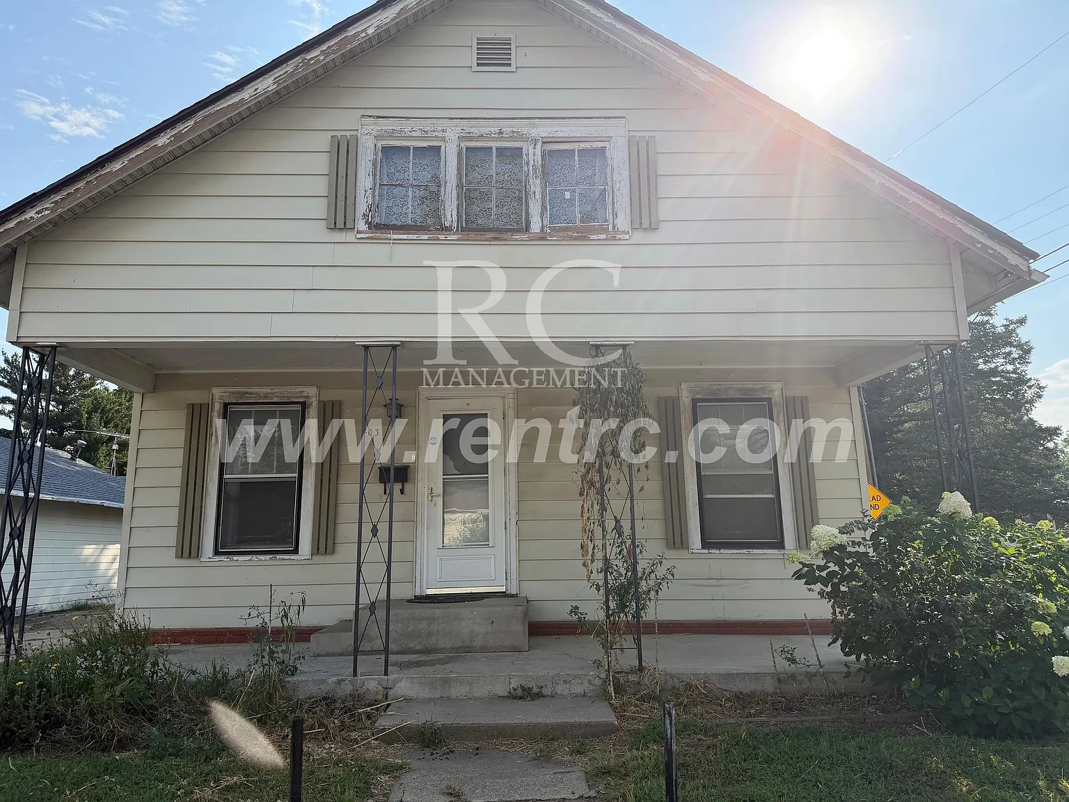 2 bed, $795 — Photo 1