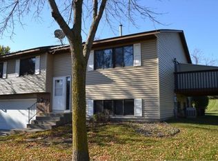 4617 Penkwe Way, Eagan, MN 55122